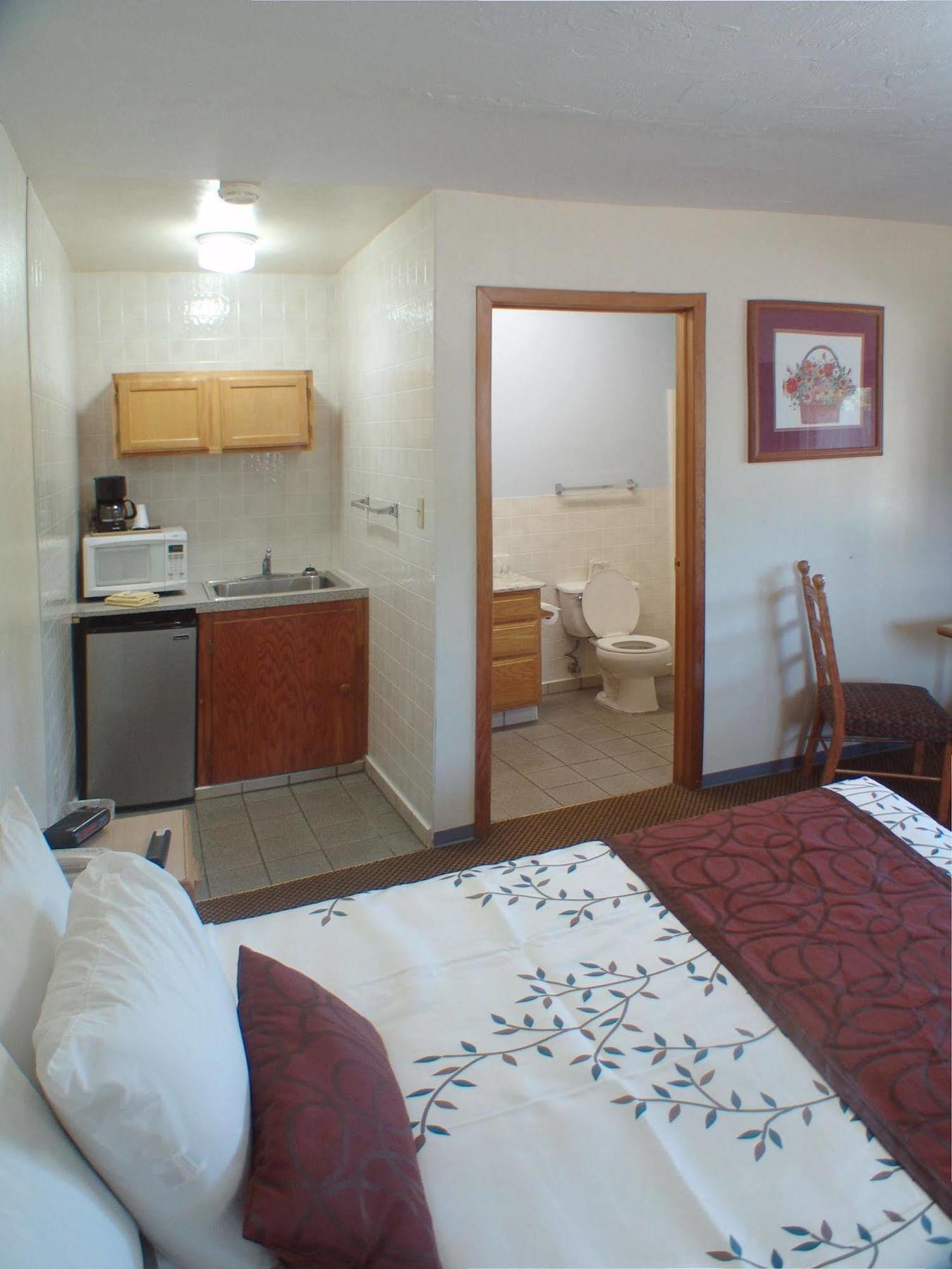 Inn At Salmon Creek Vancouver Esterno foto