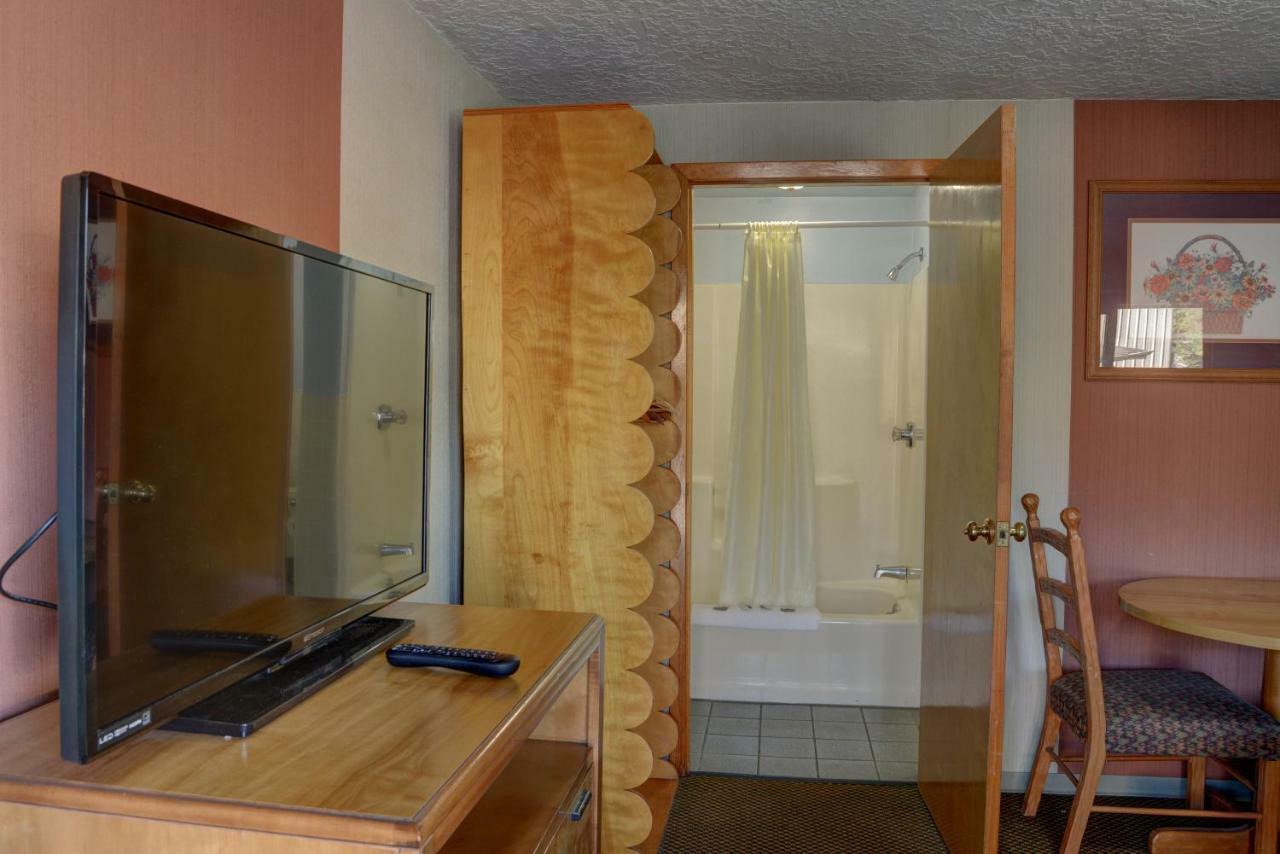 Inn At Salmon Creek Vancouver Esterno foto